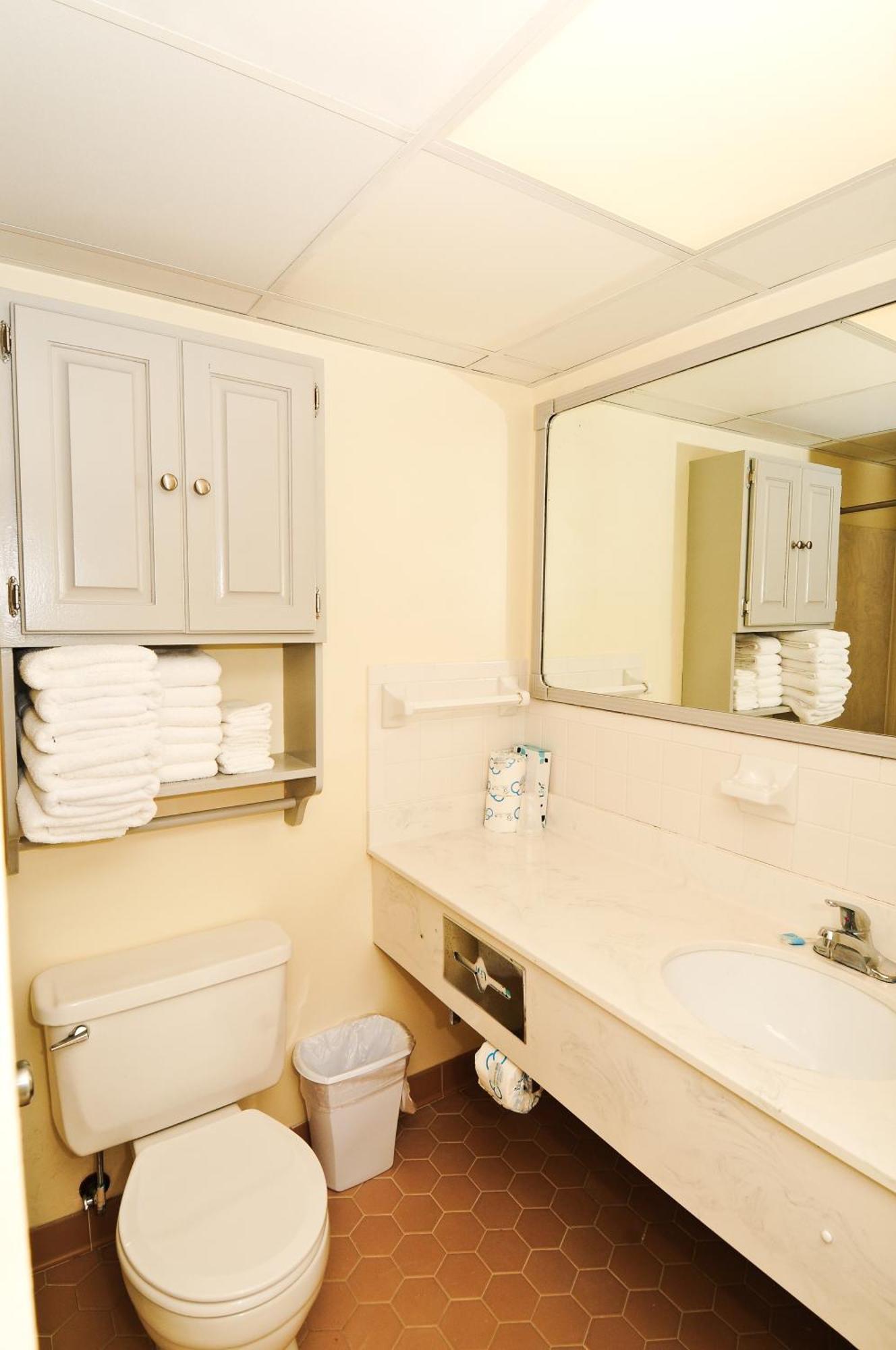 Holiday Sands South Миртъл Бийч Екстериор снимка
