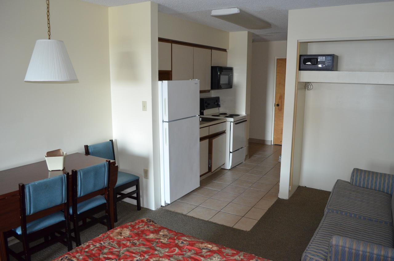 Holiday Sands South Миртъл Бийч Екстериор снимка
