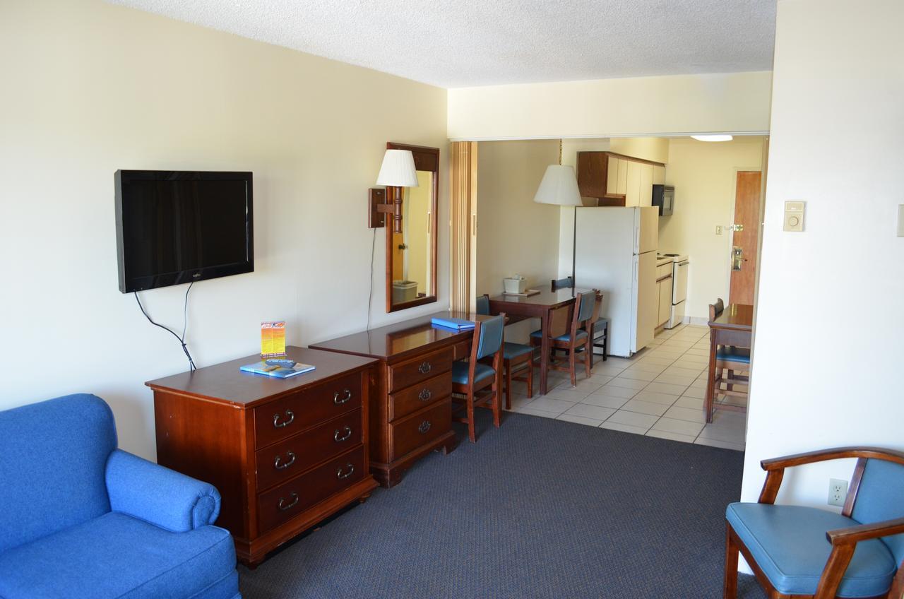 Holiday Sands South Миртъл Бийч Екстериор снимка